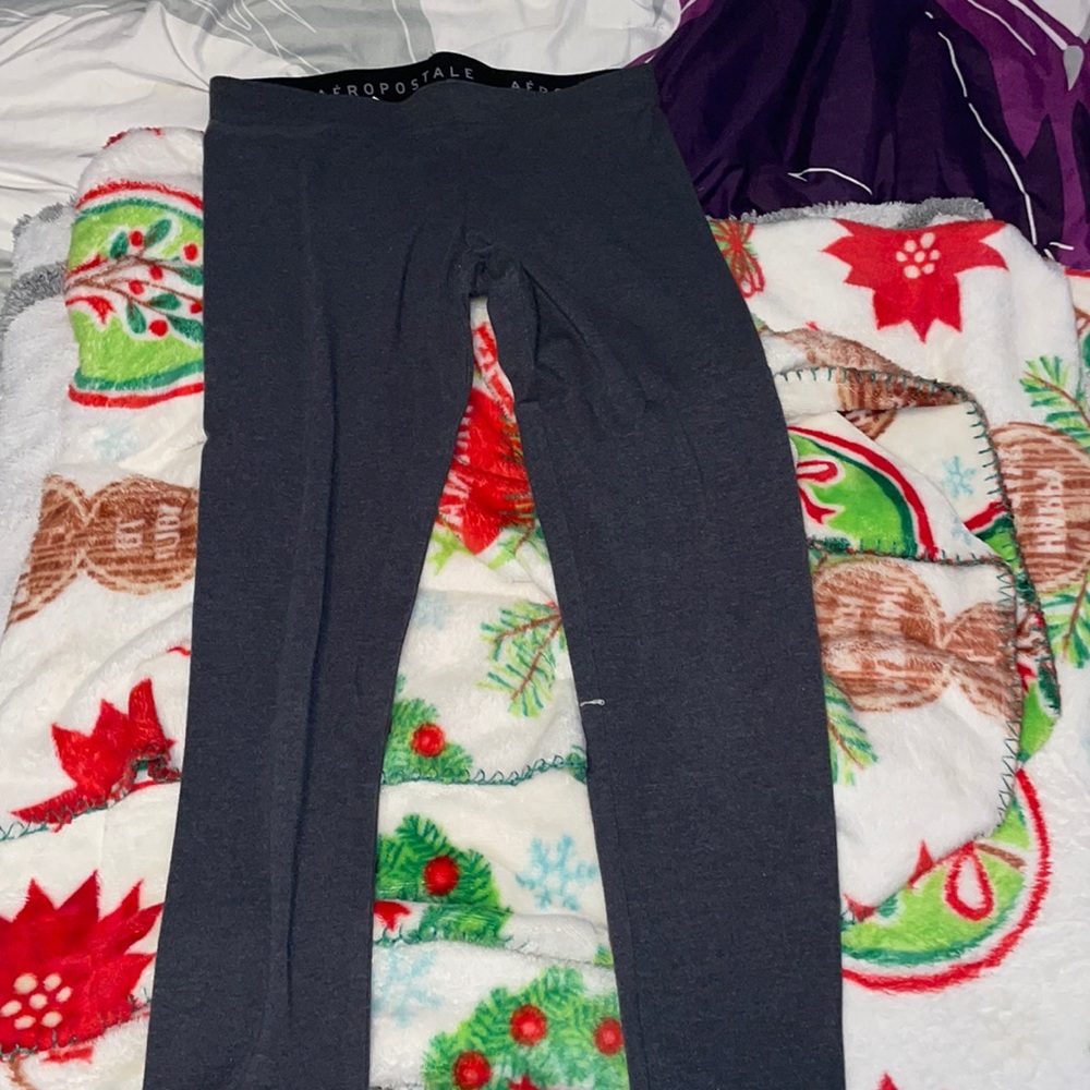 Gray leggings